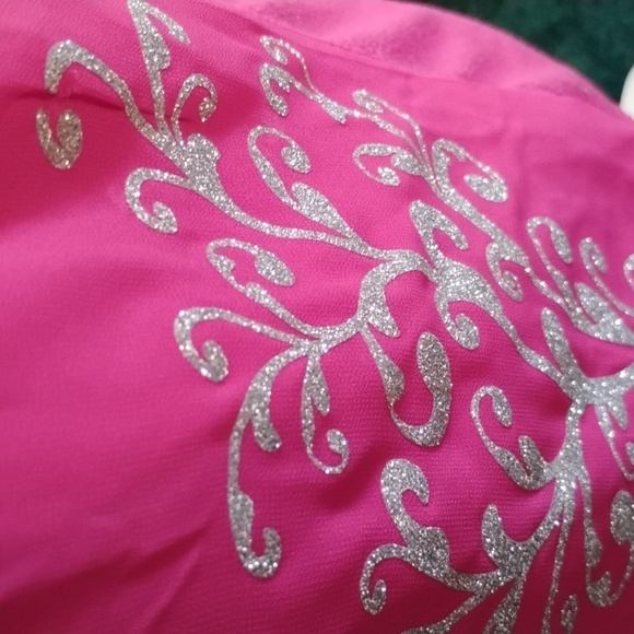 Kenneth Cole Blouse - Picture 3 of 6